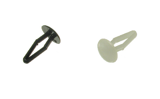 Attaches à pression