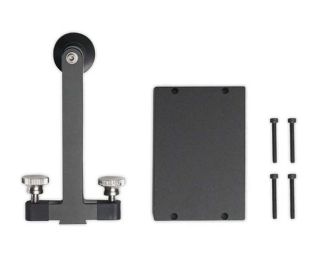 FLU-ROT-RIS-03, Module Chuck Riser pour Beambox II. Cet accessoire permet de soutenir les pièces lors d'une gravure rotative avec la Beambox II et le manrdrin rotatif chuck (FLU-AXE-ROT-03)