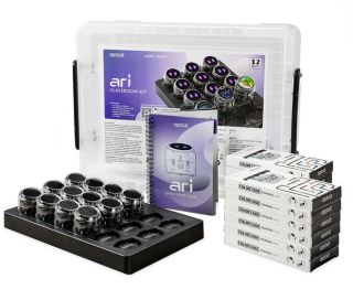 Pack classe 12 Ozobot Ari avec feutres, rangement et station de recharge