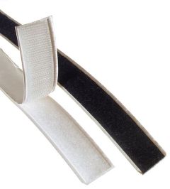 AGGRIP-N-20MMX1M Auto agrippant 20 mm adhésivé NOIR (boucle + crochet)