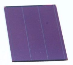 CELSA-03-041-068 Cellule solaire Si amorphe - 41x68mm, 3 bdes, 1mm, 35mA/1,4V @1kW/m²