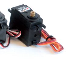 Servomoteur 10kg.cm à engrenages métal