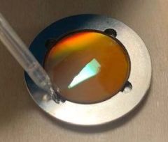 MB-M7020043000, Lentille de focalisation pour LaserBox avec support magnétique